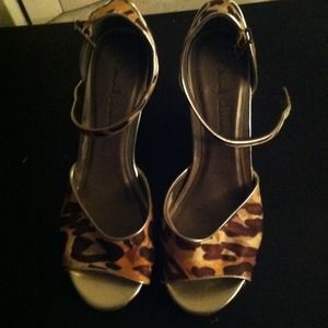 Size 7 David Aaron Wedges
