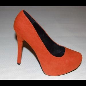 BRAND NEW- NEVER WORN