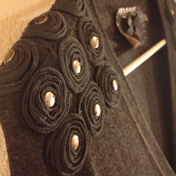NWOT! Detailed Button Down Cardigan with Grommets - Picture 3 of 4