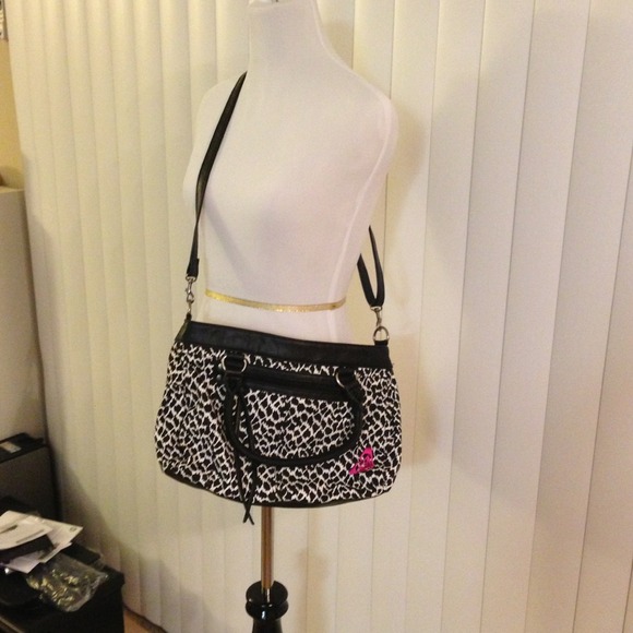 〽Reduced!〽Roxy bag❌sold❌ - Picture 1 of 3