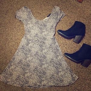 Open back leopard dress