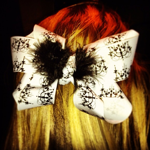 Hair Bows Handmade please look at all pics. - Picture 2 of 4