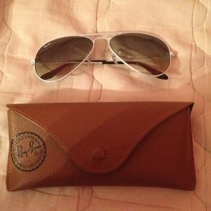 Brand New never worn RayBans