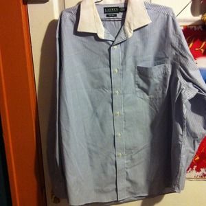 ✴️️️DONATED✴️Blue & white striped Mens shirt