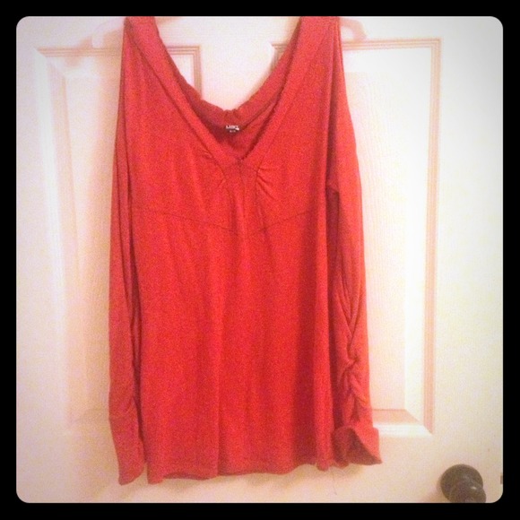 Free People Tops - Free People sweater!