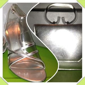 9.5M Nine West Silver Leather Strappy & Free Purse