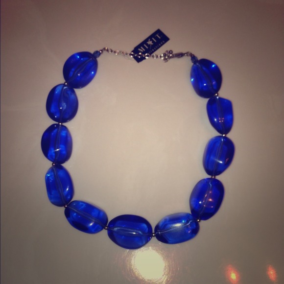 Necklace - Picture 1 of 1