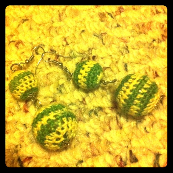 Hand made weaved earrings