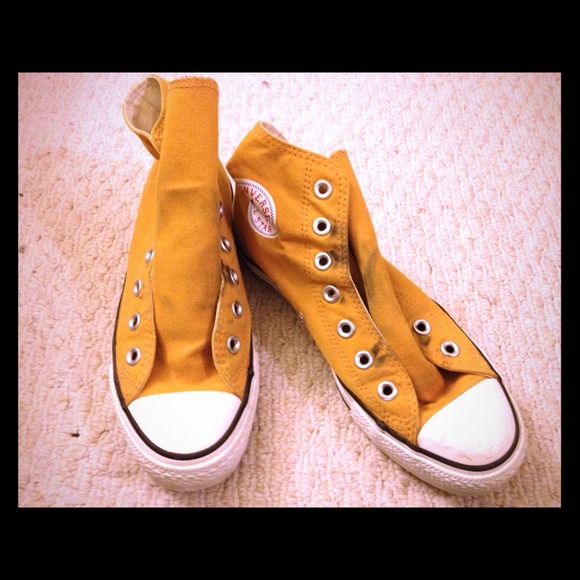 mustard chucks