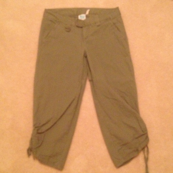 Green Khaki Capris