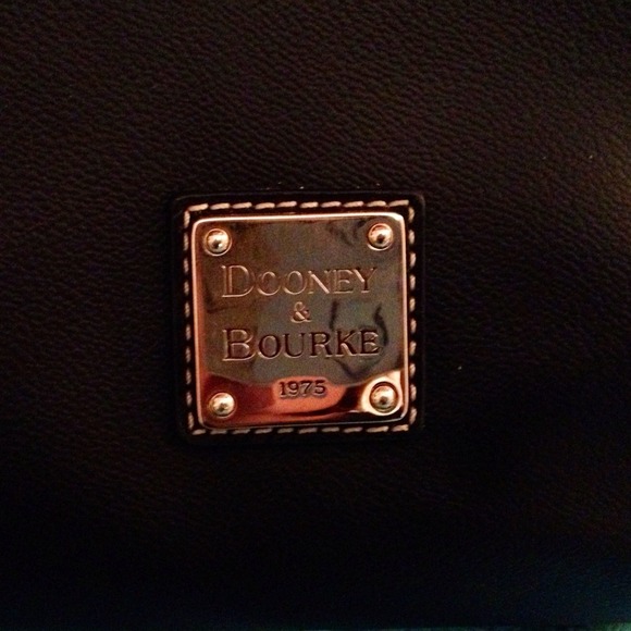 Dooney & Bourke Tote - Picture 2 of 4