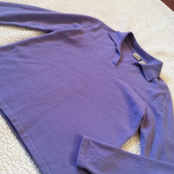 Mulberry 100% cashmere sweater now $5