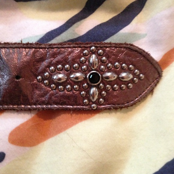 Studded metallic bronze belt - Picture 4 of 4