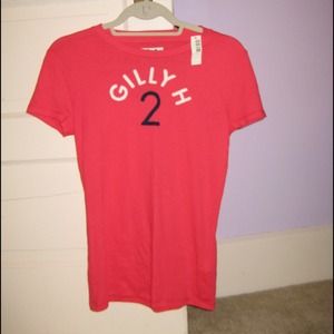 Gilly Hick's Pink-Red tee