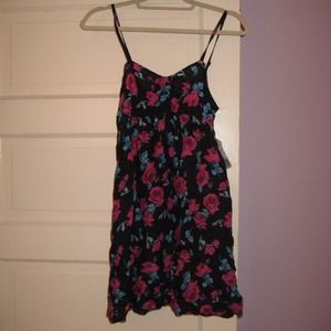 FOREVER 21 Black floral sun dress