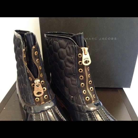 Marc Jacobs rain boots - Picture 2 of 3