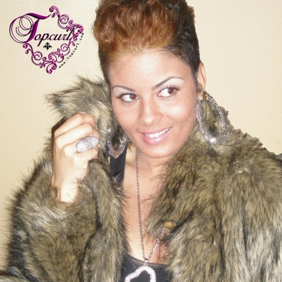 Like for 🎉Closet BookMark🎉 follow IG @Topcurl - Picture 2 of 8