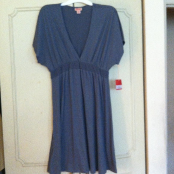 Grey dress