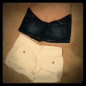 ✋HOLD for jujufbaby✋maternity shorts bundle