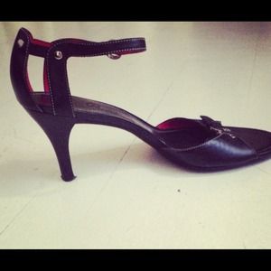 Womens 9 Cole Haan Black Ankle Strap Open toe