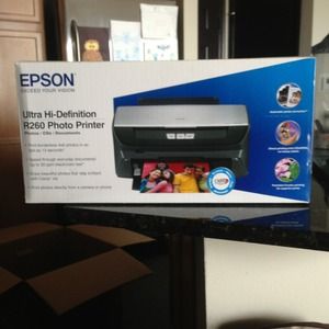 Epson ultra hi-definition R260 photo printer