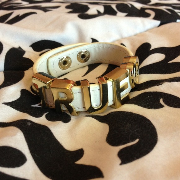 True❤ bracelet
