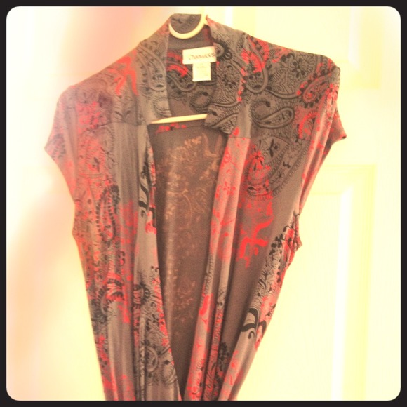 Wrap dress size 12P never been worn no tags