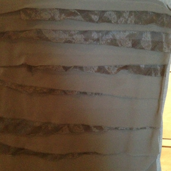 Tee - Picture 2 of 4