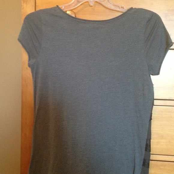 Tee - Picture 4 of 4