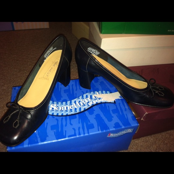 Nine West! Size 6