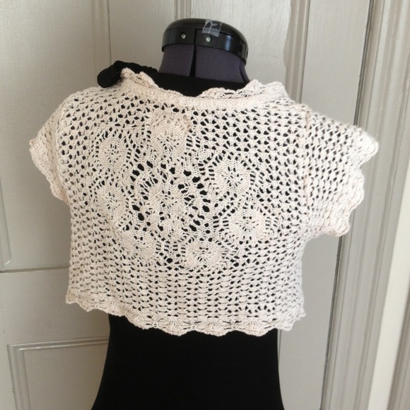 Crochet shrug