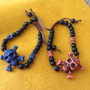 Skull bracelet