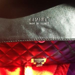 I selling a beautiful hand bag