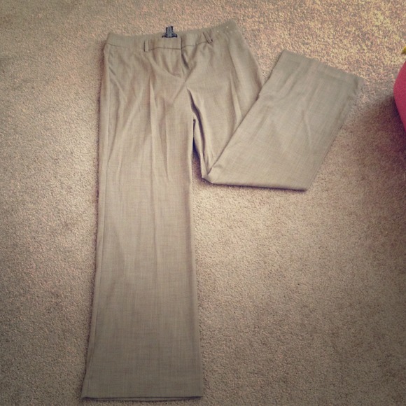 SOLD 🚫🚫🚫NY&COMPANY work pants! Light brown