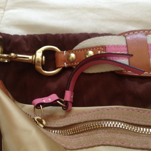 Coach HMW Hobo - Picture 2 of 4