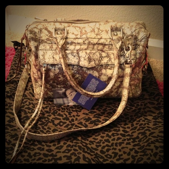 ❌🚫SOLD🚫❌Rebecca Minkoff metallic MAM