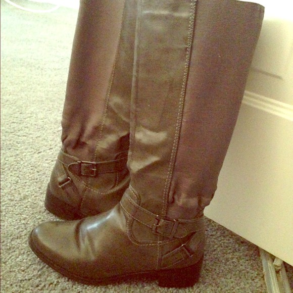💢💢SOLD💢💢Gray Boots