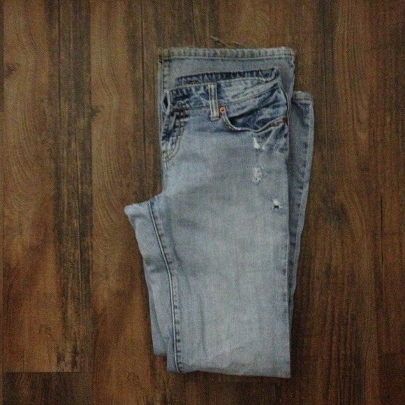 💢SOLD💢 American eagle. Destroy detail, light