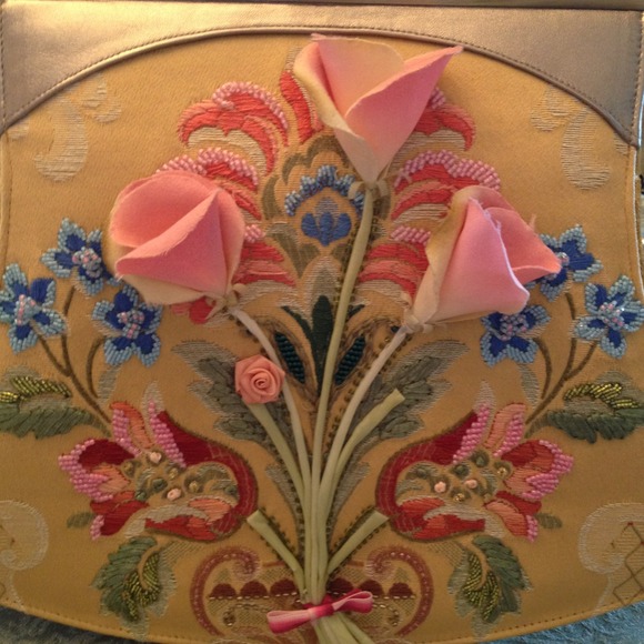 pat vine Handbags - ::of floral beaded bag