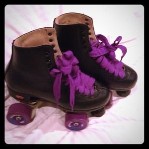 Black and purple roller skates