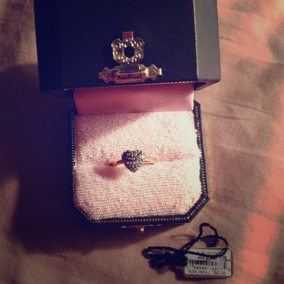 ❗❗SOLD❗❗ Juicy Couture Ring