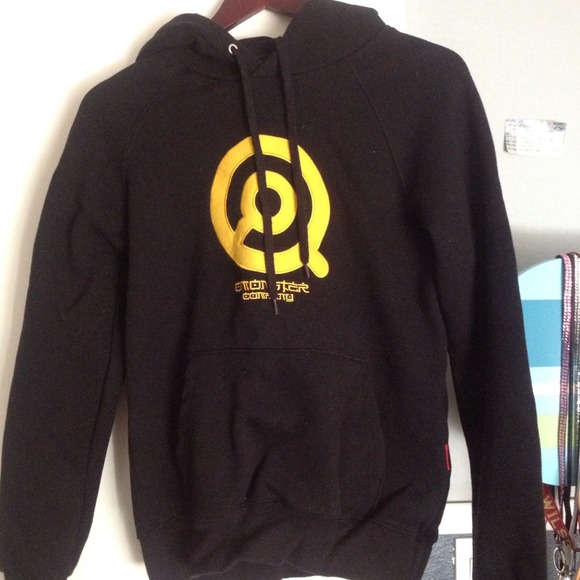 QMonster hoodie