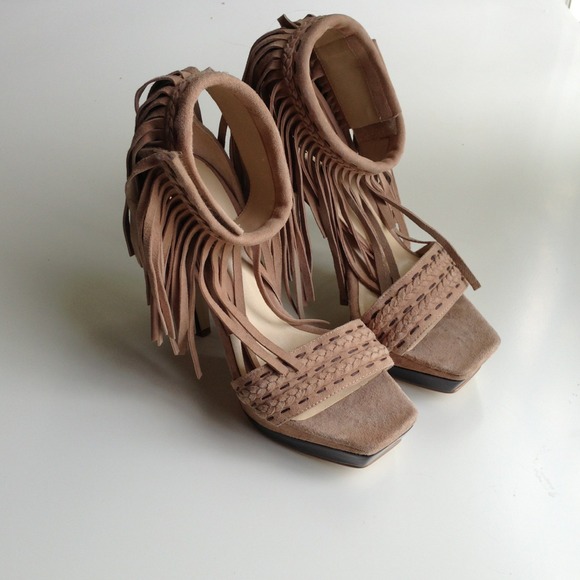 Size 7 fringed suede heels