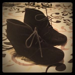 Size 8 Suede Black Wedges