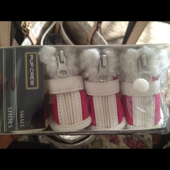 🚫reserved 🚫Dog boots free shipping with paypal