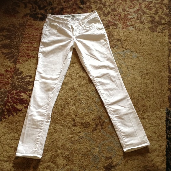 White jean skinny