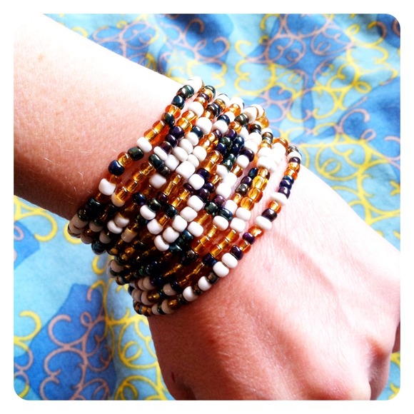 Beaded stretch bracelet - Picture 1 of 2