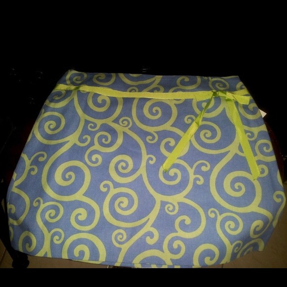 SOLD.   Molly B ladies skirt. New with tags