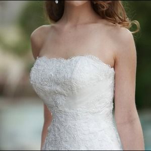 Ivory, DaVinci Style 8436 Wedding Dress, Size 4