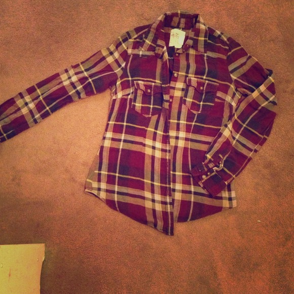 TRADED ❗h&m flannel - Picture 1 of 1